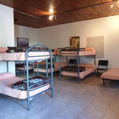 Albergue San Martin Туй Екстериор снимка
