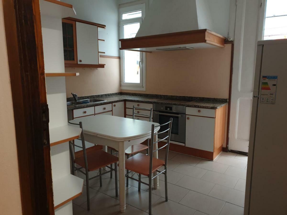 Albergue San Martin Туй Екстериор снимка