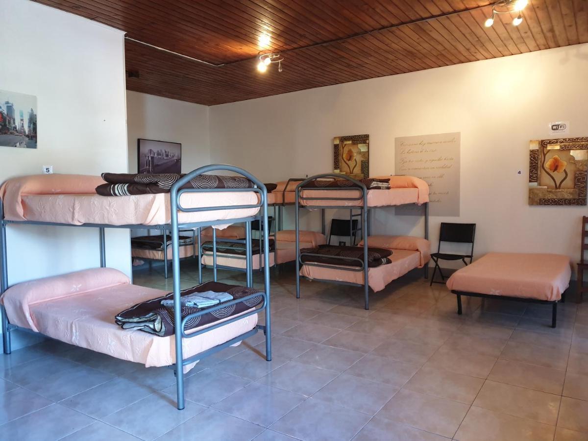 Albergue San Martin Туй Екстериор снимка